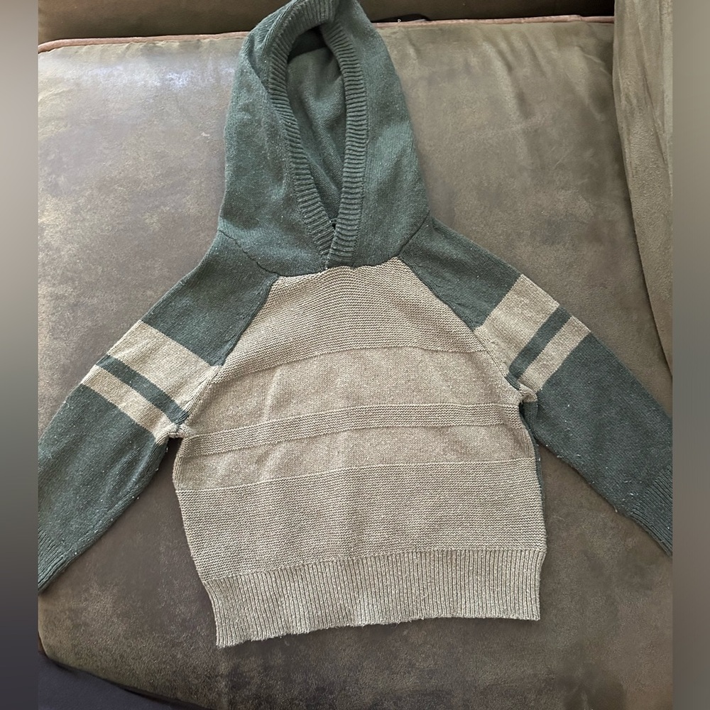 Cat & Jack Green boys sweater size 18 months